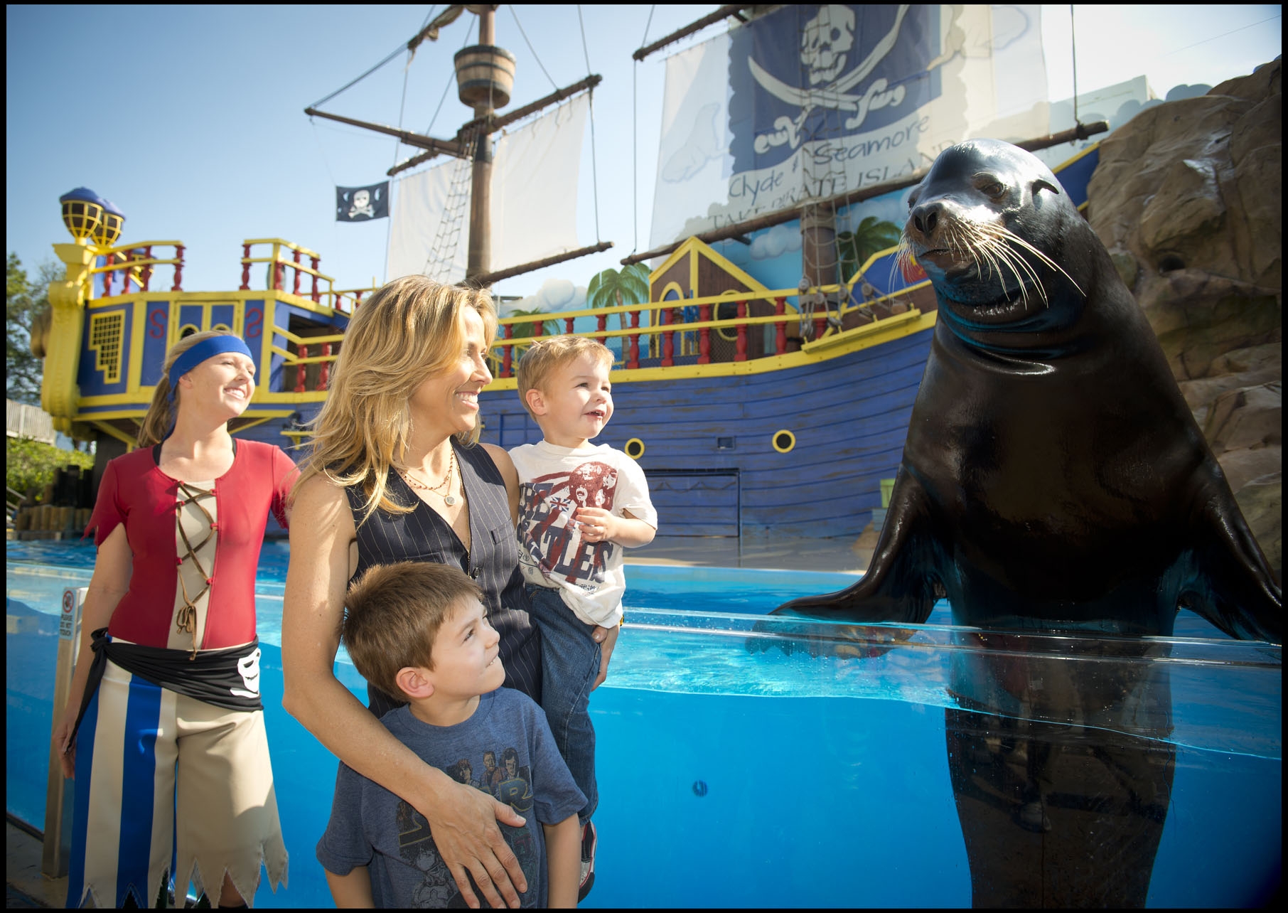 Sheryl Crow and Family at SeaWorld Orlando
